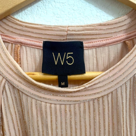 Stunning blush and shimmer top ✨ - Picture 3 of 5